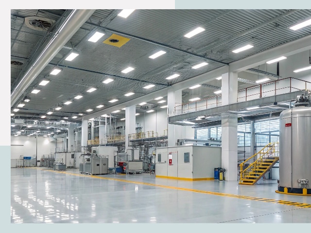 Освещение ангаров в Краснотурьинске от 638 руб. - Эффективные решения